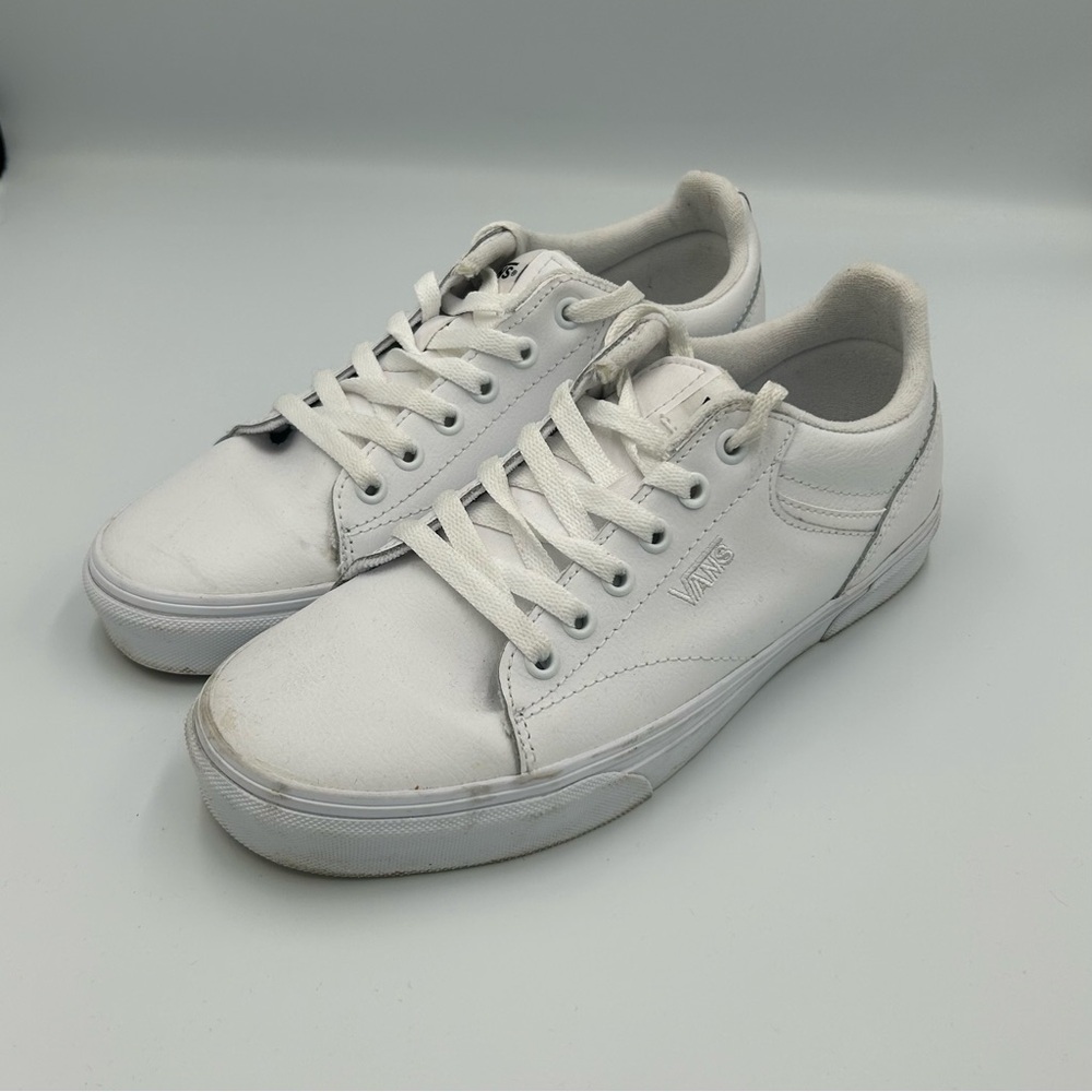 Vans White Leather Tumble Lace Up Skate Shoe Sneakers Size 8.5 Women’s